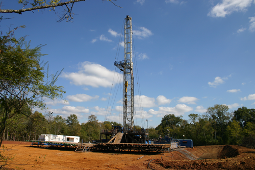 hhargraves_drilling_rig